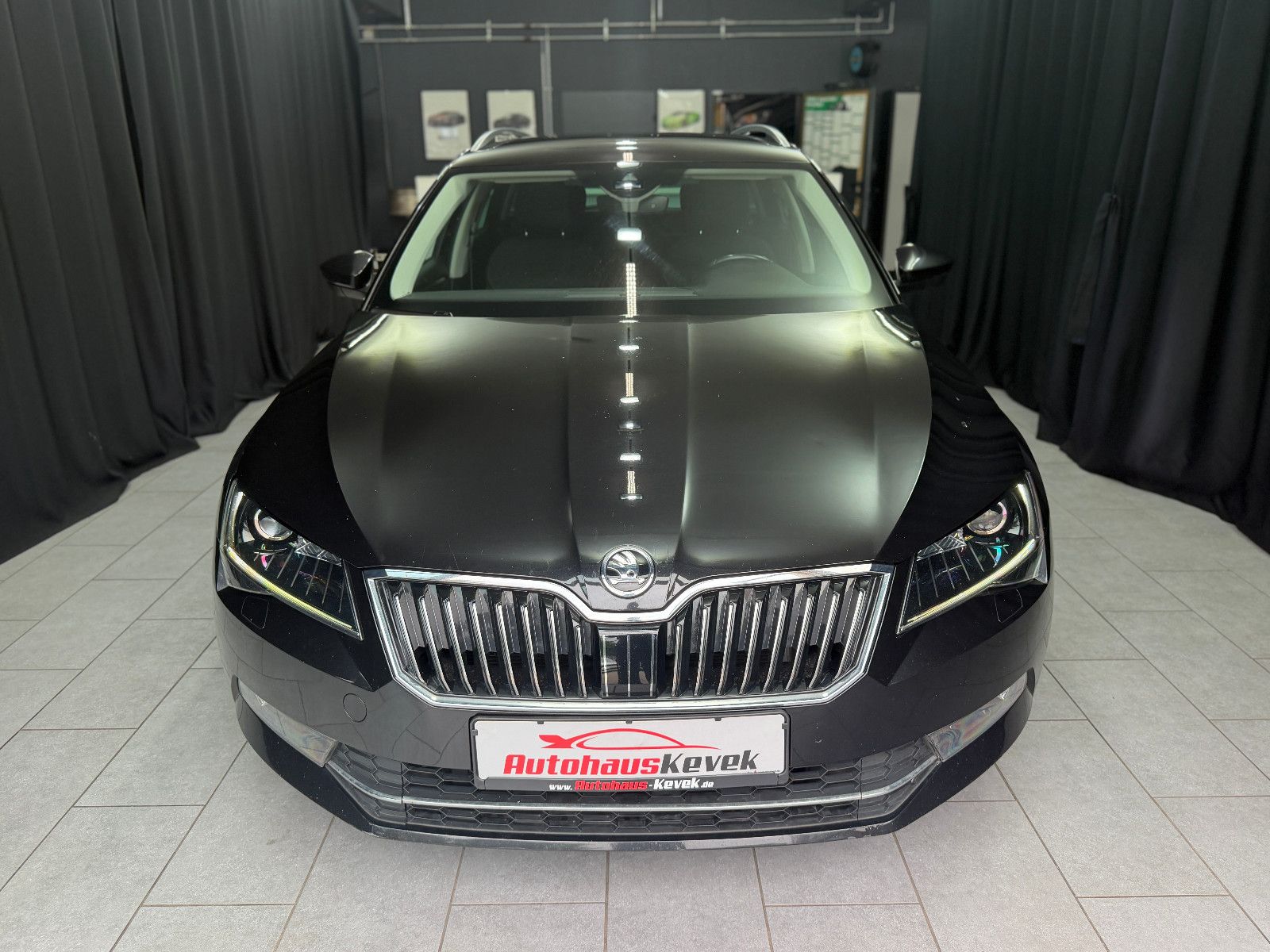 Fahrzeugabbildung SKODA Superb Combi Style |DSG|NAVI|MEMORY|ACC