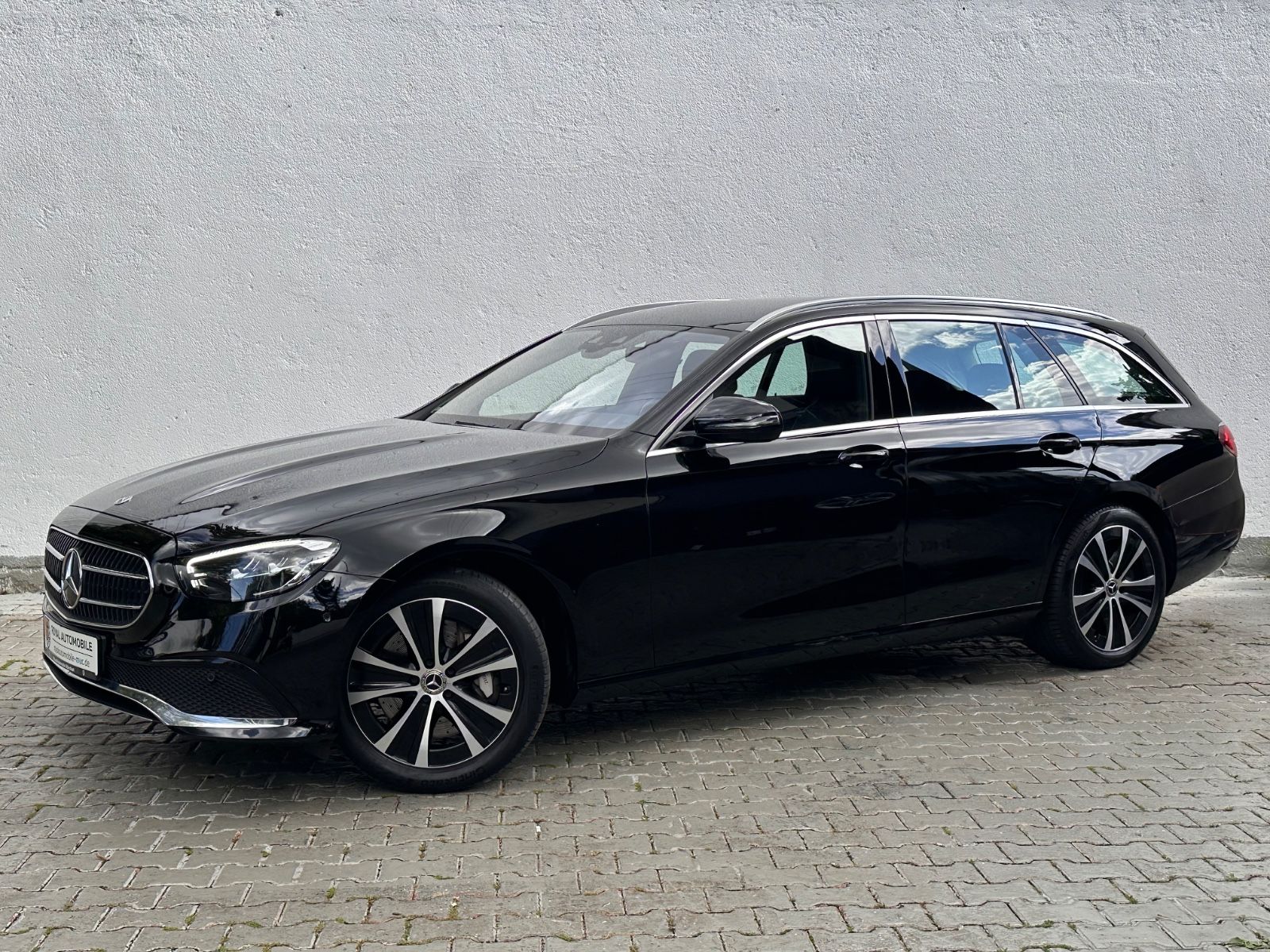 Mercedes-Benz E 300 DE T  Avantgarde 9G-TRONIC/Kamera/HUD