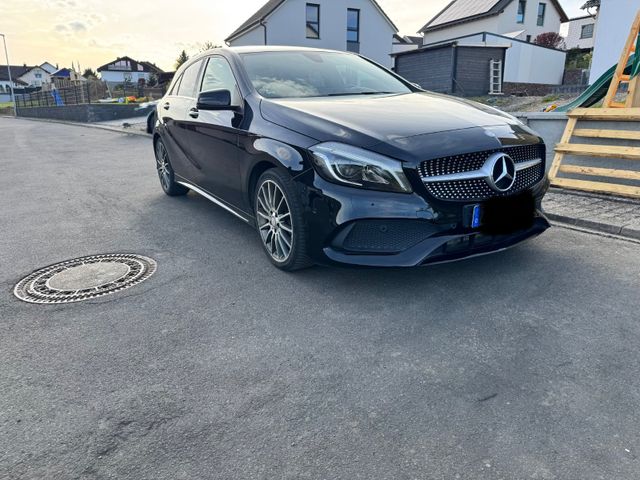 MERCEDES-BENZ A 180 d AMG Line 