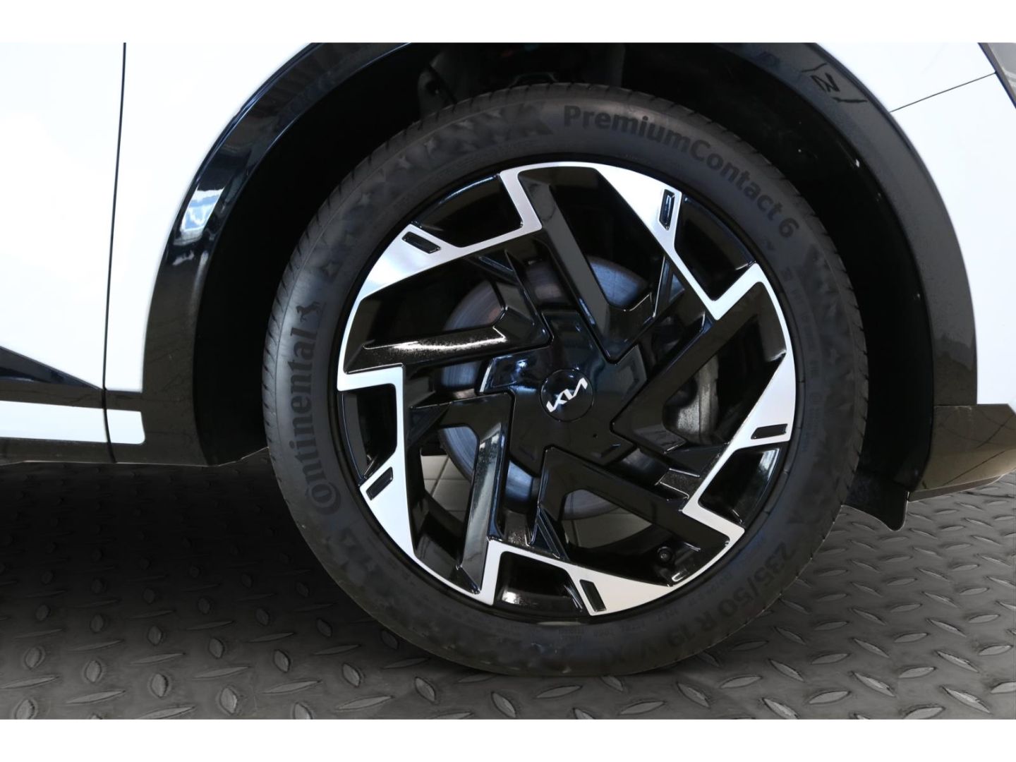 Fahrzeugabbildung Kia Sportage GT-Line AWD 1.6 T-GDI Mild-Hybrid LED