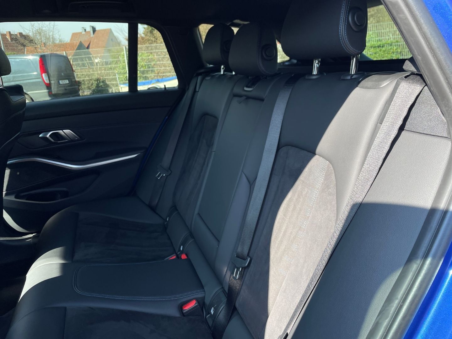 BMW 320 d Touring M-Sport LiveCockp.Pro Hifi LKHZ So foto 9