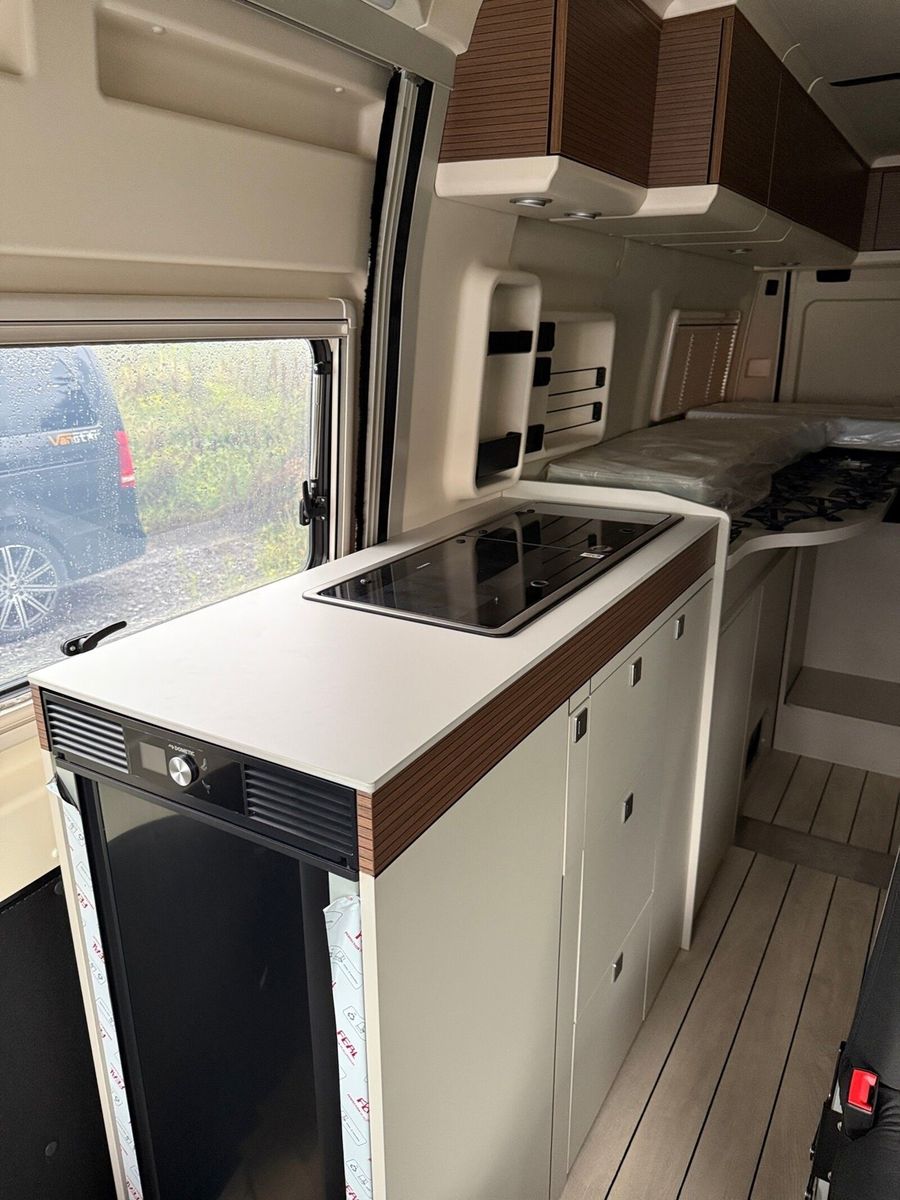 Fahrzeugabbildung Westfalia Columbus 640 E 180 PS Automatik Premium/Navi