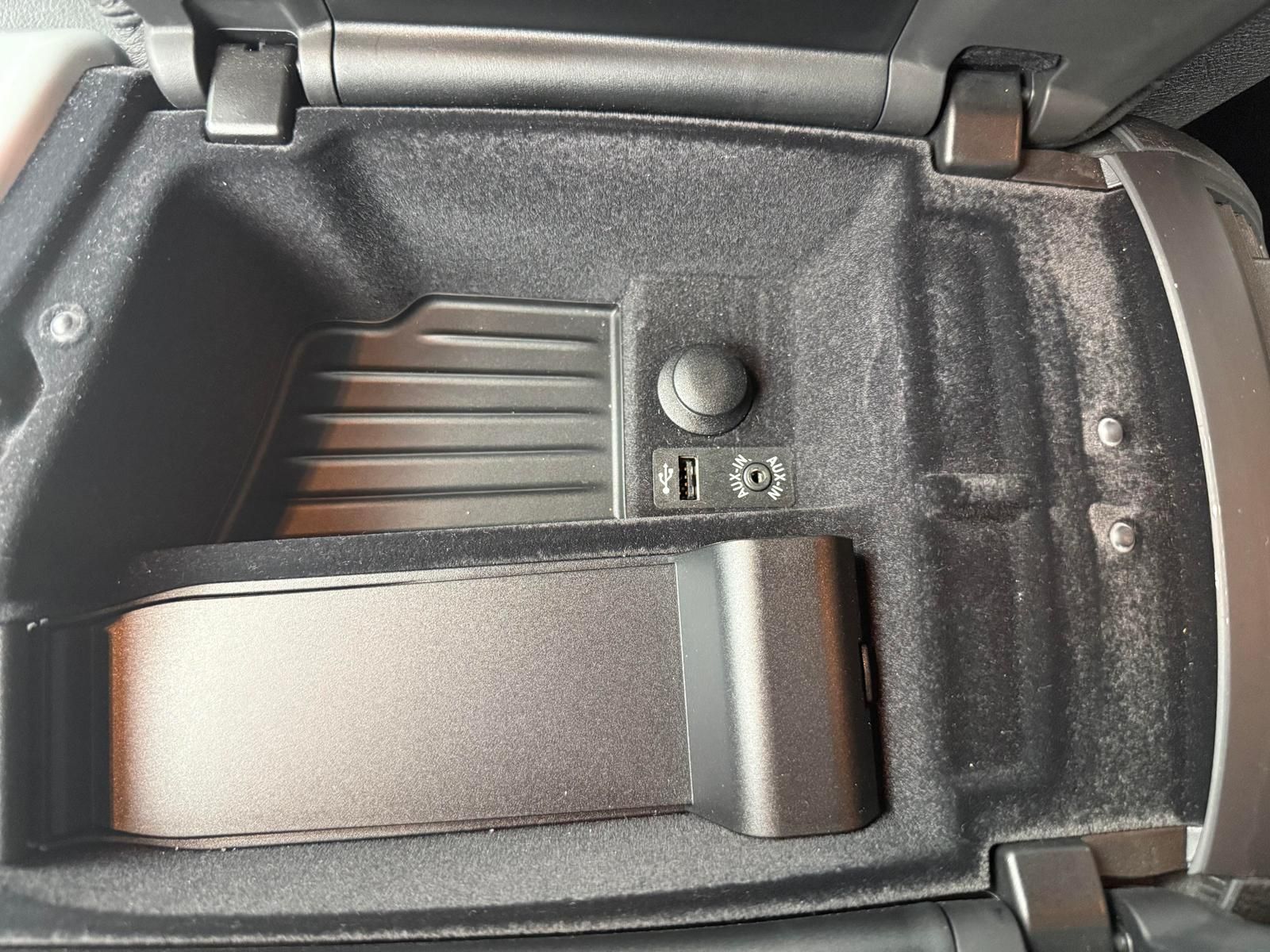 Fahrzeugabbildung BMW d M-PAKET/AUTOMATIK/SHADDOW/LED/AMBIENTE/PDC/NAV