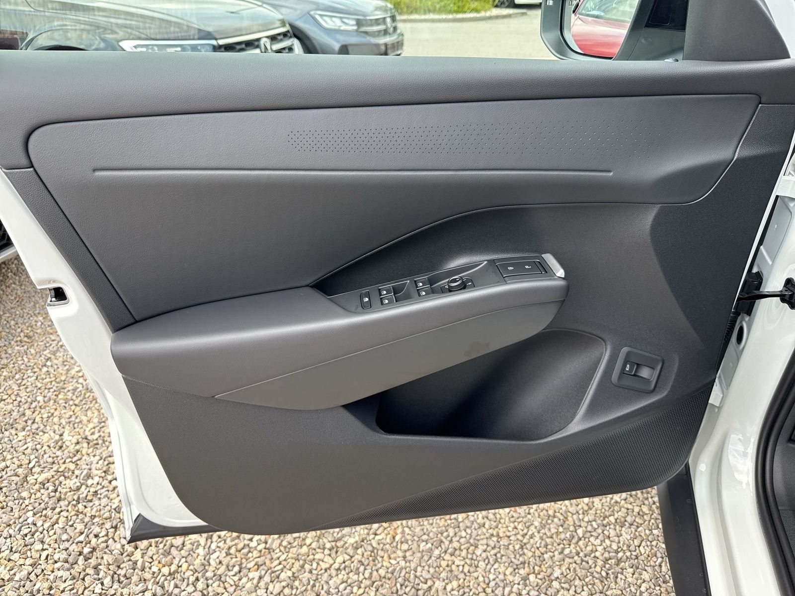 Volkswagen T-Roc - Bild 15