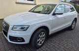 Audi Q5 2.0 TFSI 132kW quattro - - Audi Q5 aus 2012 mit Benzin-Antrieb