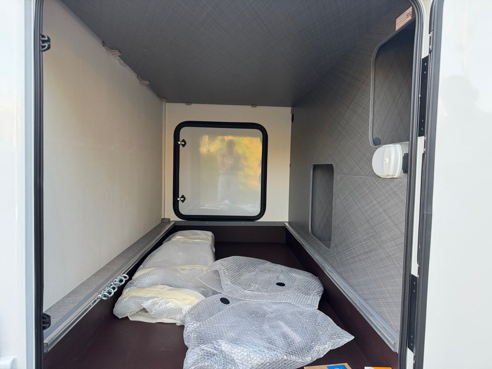 Fahrzeugabbildung Etrusco T-Modell Base 7.4 SBC Solar, Hubbett