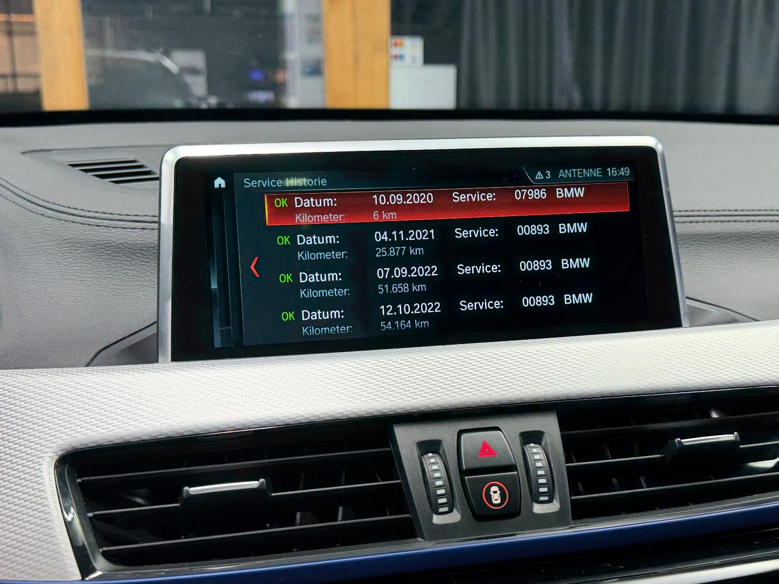 Fahrzeugabbildung BMW X1 xDrive 20d M SPORT|PANORAMA|AUTOMATIK|ACC