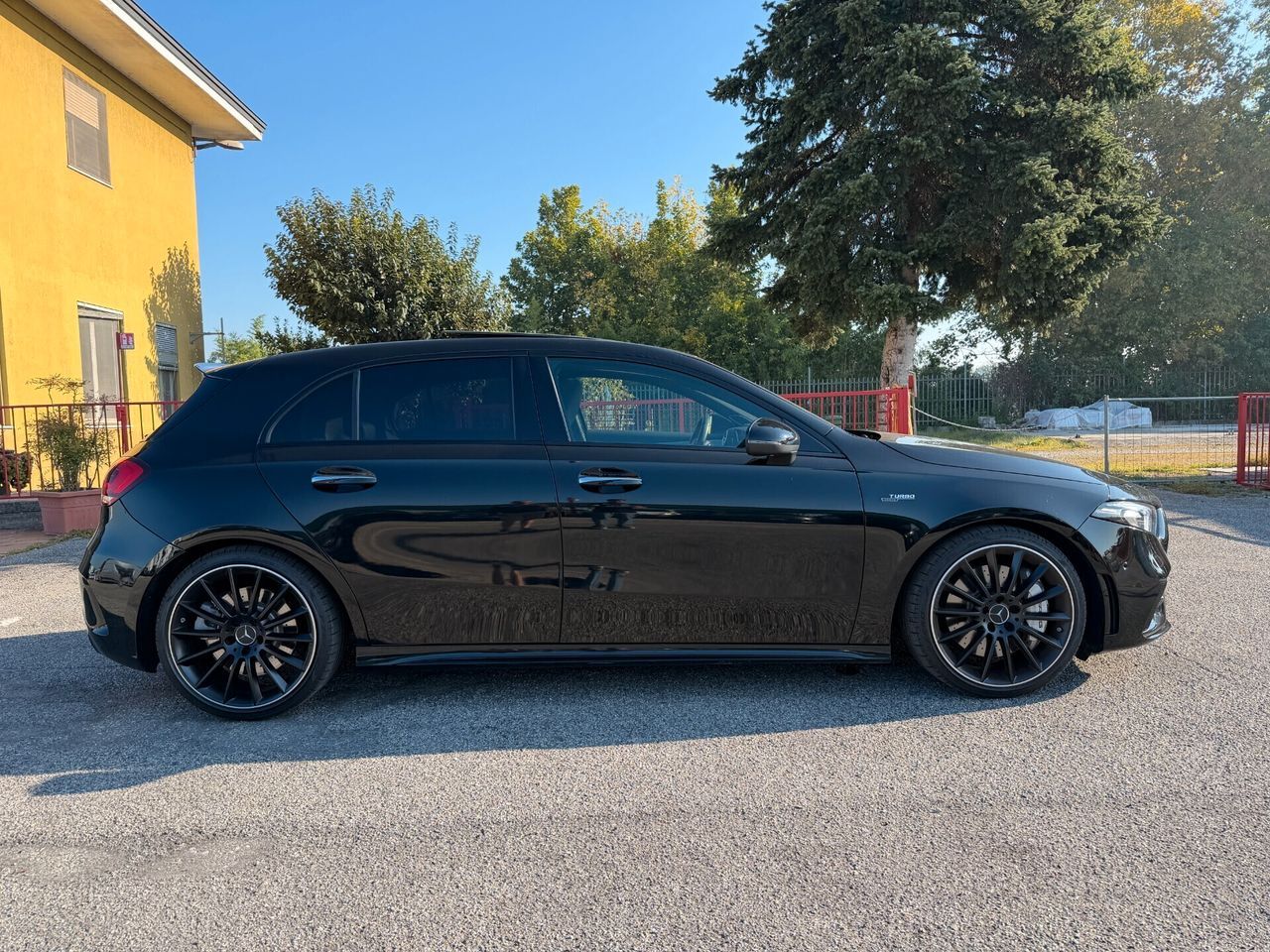 Mercedes-Benz Mercedes-benz A 45 AMG 35 4Matic imagem 3