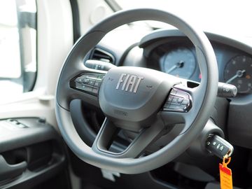 Bild 7 Mooveo VAN 60 EB 103kW/140 PS ECO-Pack Saison 2025