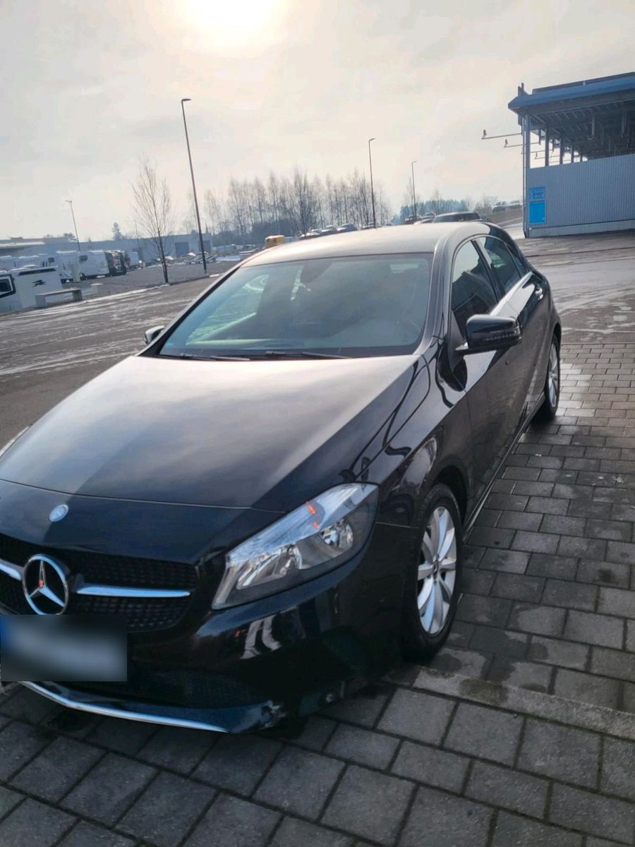 MERCEDES-BENZ Mercedes A 180