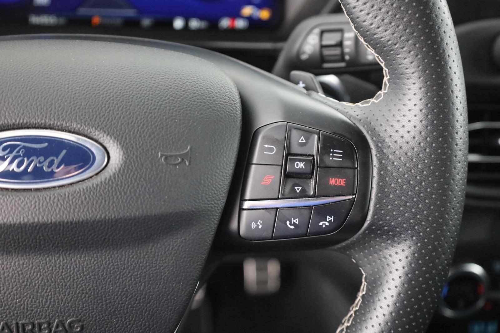 Ford Focus Turnier 2.3 EcoBoost ST LED Navi Kamera, миниатюра 17