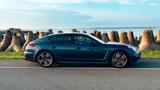 Porsche Panamera GTS  360 camera  - blaue Porsche Panamera