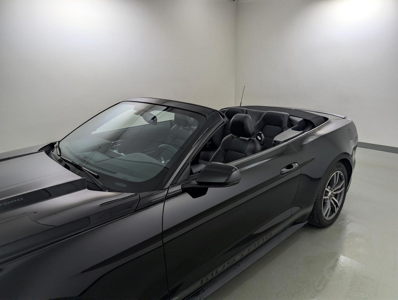 Ford Mustang 2.3 EcoB Aut Convertible SitzKlima+Kam