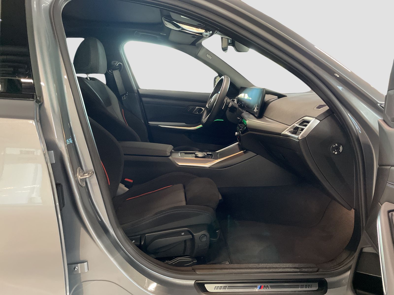 BMW 320 - Bild 11