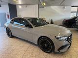 Mercedes-Benz E 300 de AMG + Night OLED/LED/DISTR/TW/20"/212Km - Mercedes-Benz: 212 K