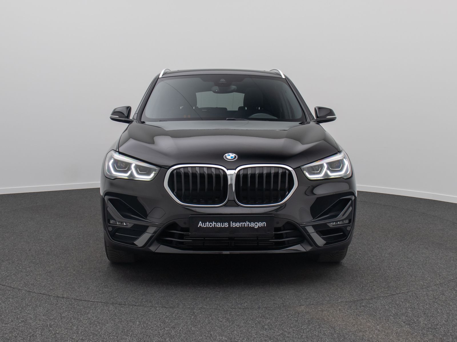Fahrzeugabbildung BMW X1 xD20i Sport Line Panorama Parkassist DAB HiFi