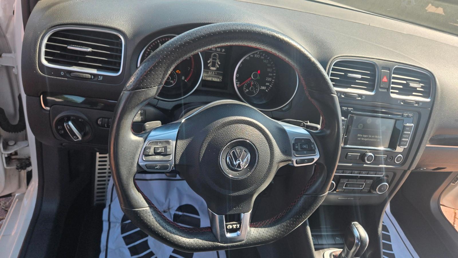 Volkswagen Golf VI GTI