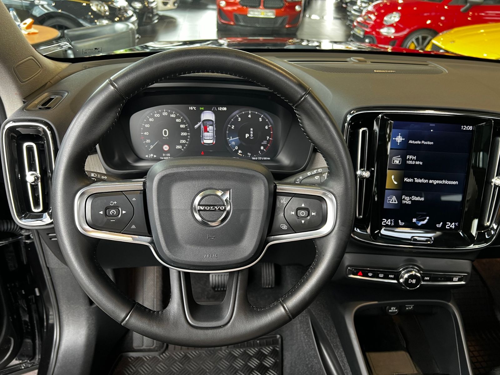 Fahrzeugabbildung Volvo XC40 Inscription LEDER NAVI PANO AHK 360°