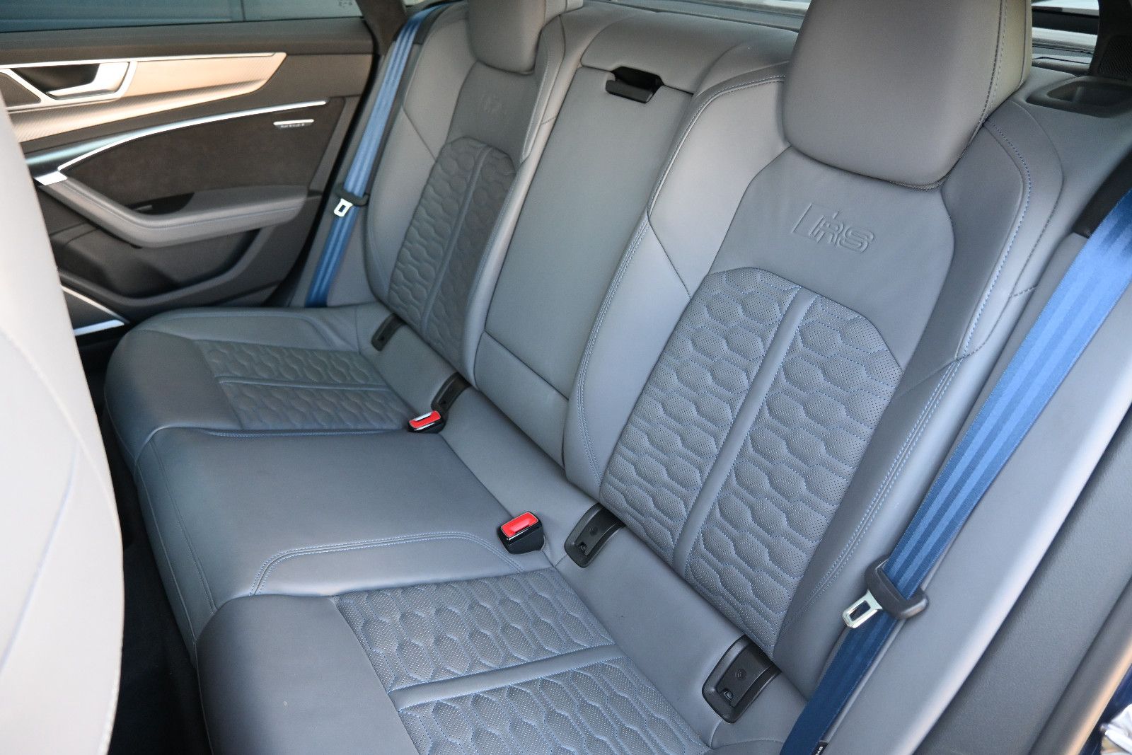 Fahrzeugabbildung Audi RS7 4.0 TFSI*B&O*360°*AMBIENTE*Garantie*22Zoll