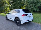 Volkswagen Tiguan 2.0 TDI R-Line 140kW DSG 4MOTION Highline - Volkswagen Tiguan: TDI 140
