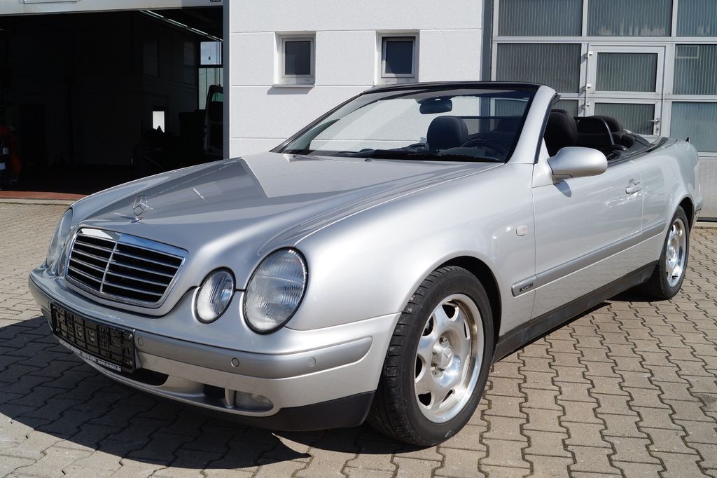 Mercedes-Benz CLK 200