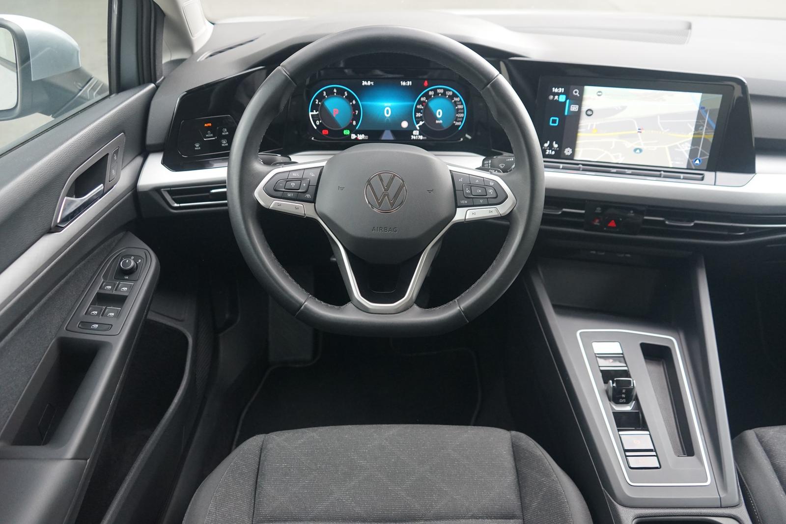Volkswagen Golf VIII Variant 1.5 eTSI DSG LED Navi ACC AHK, миниатюра 9