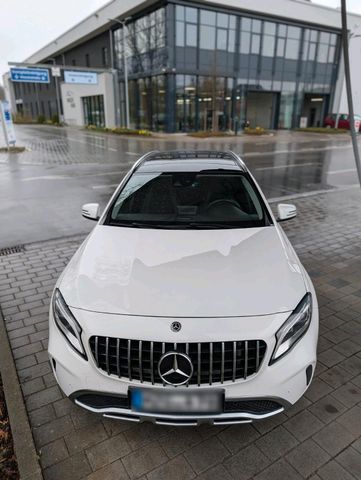 MERCEDES-BENZ Mercedes GLA 200