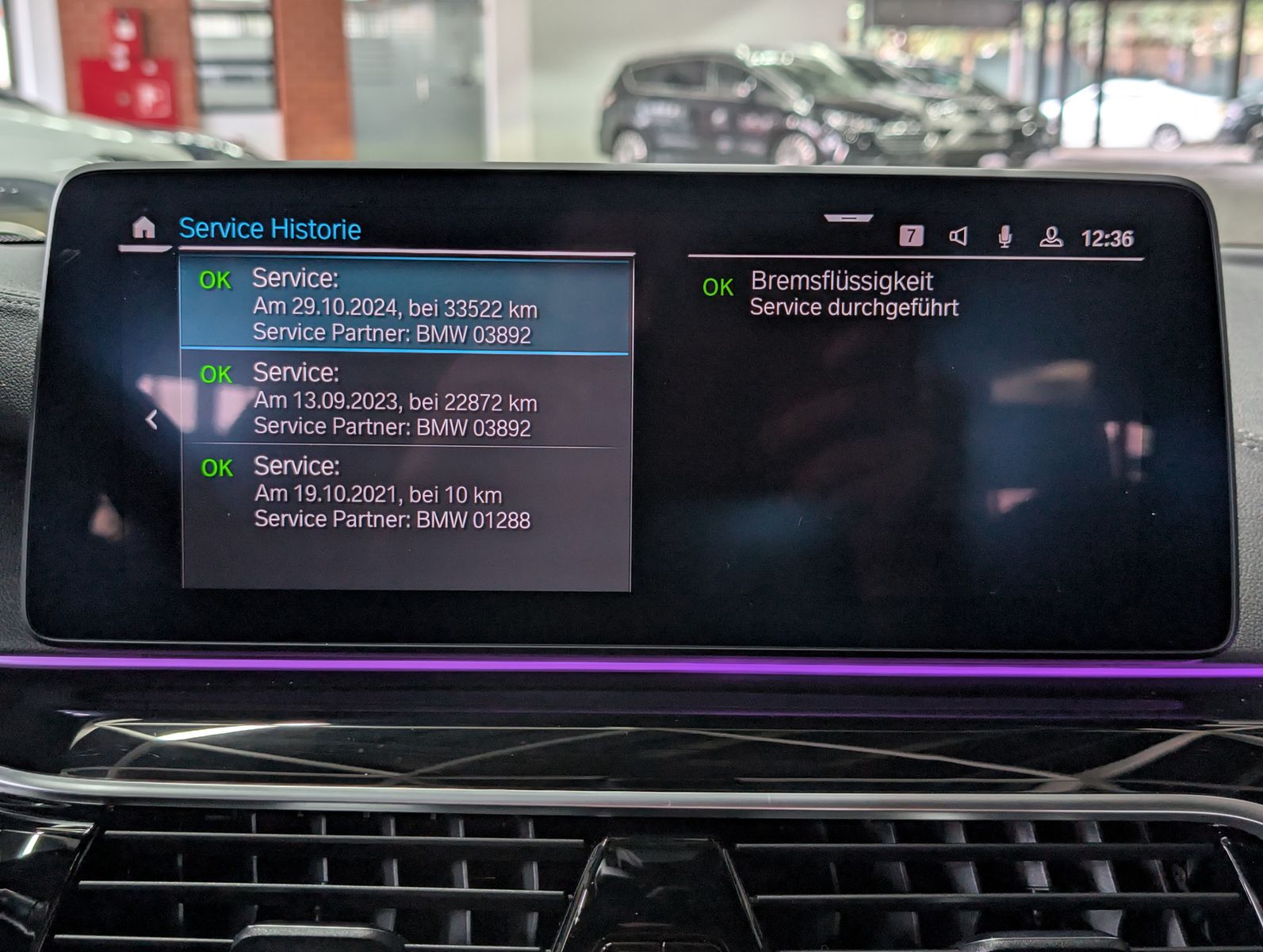 Fahrzeugabbildung BMW 530 e Luxury Line SPORT PANO LED KAM LEDER AHK