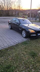 BMW Bmw F01 750i M Paket ab werk mit Vollausst... - BMW 750 aus 2009: 750i