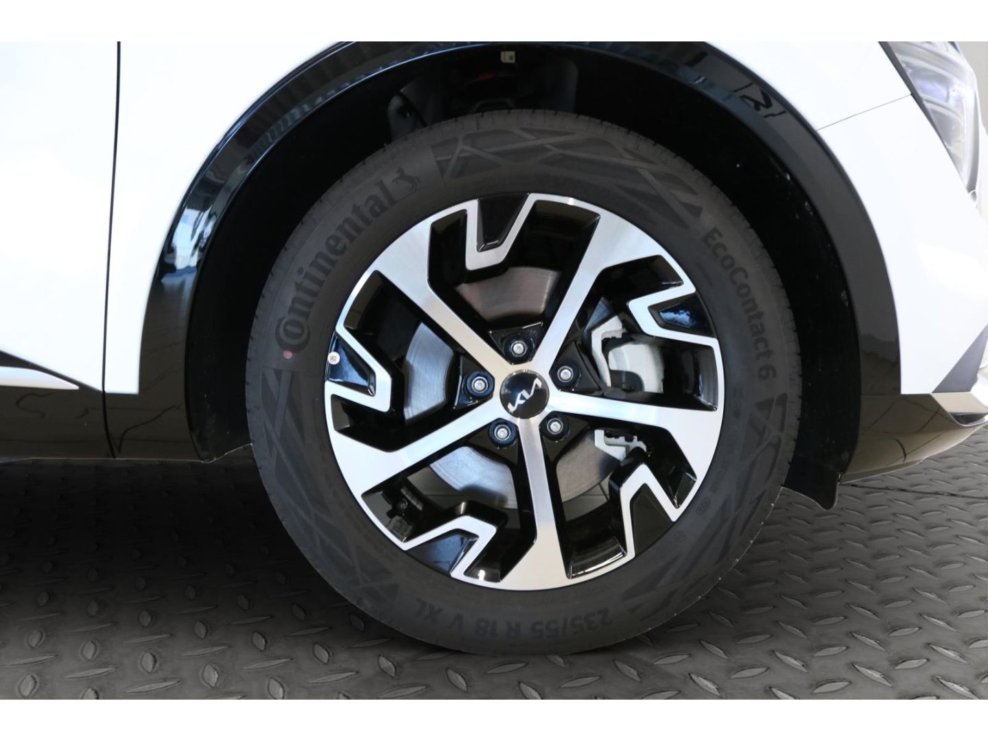 Fahrzeugabbildung Kia Sportage Spirit 1.6 T-GDI MHEV 360°Kamera Navi