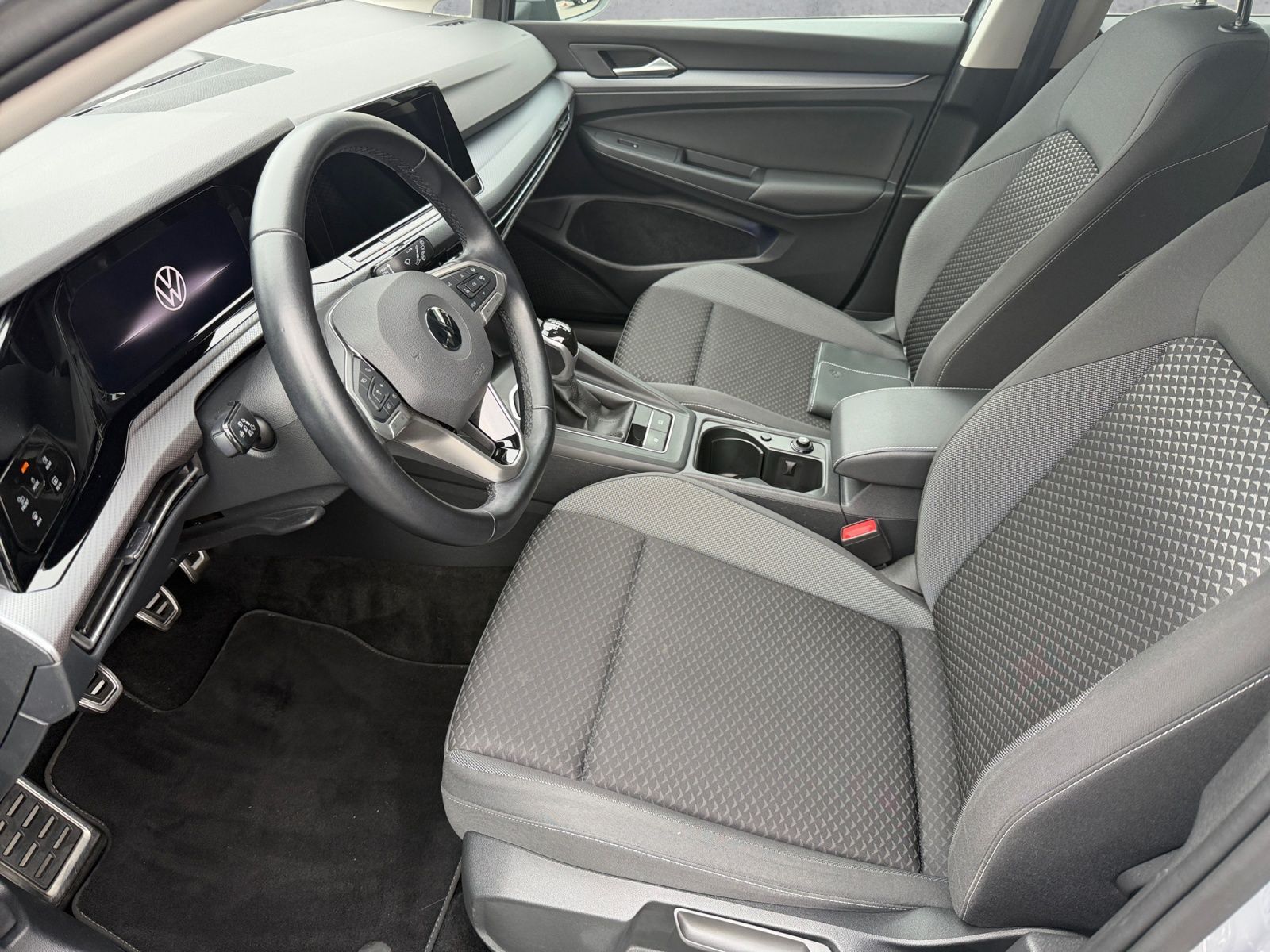 Volkswagen Golf - Bild 12