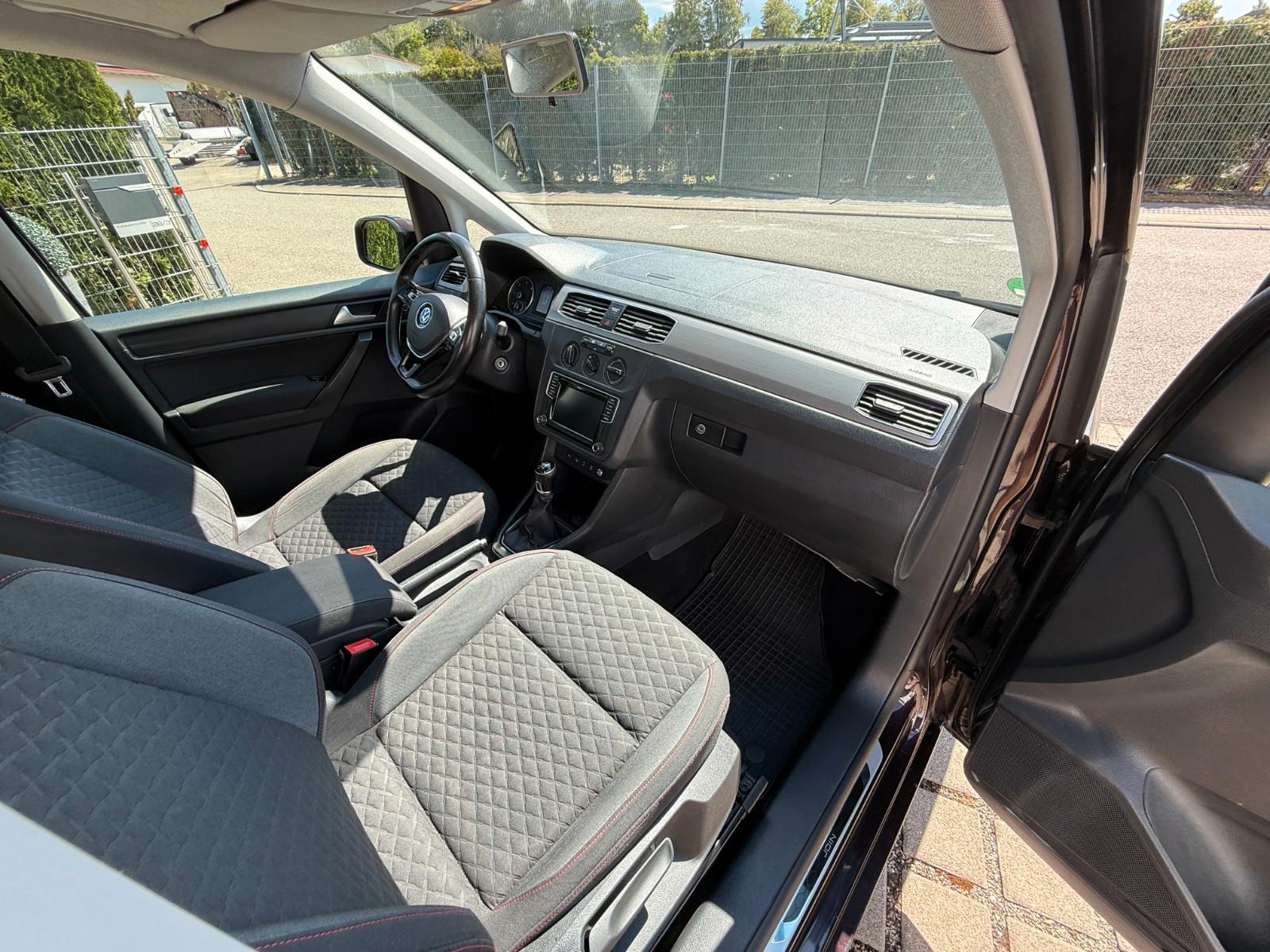 Volkswagen Caddy 5-Sitzer/4Motion/Klima/AHK/Standheizung