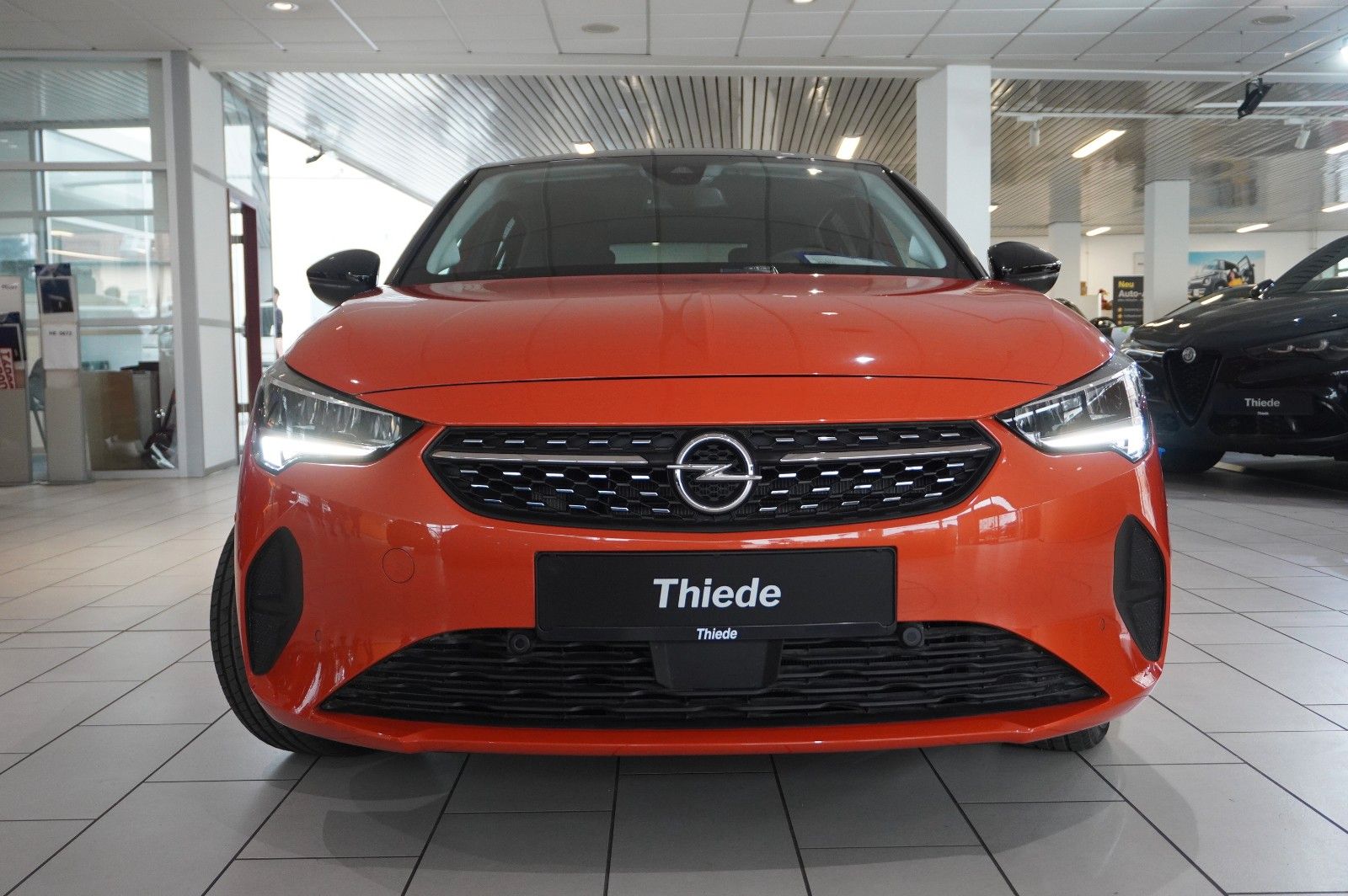 Fahrzeugabbildung Opel Corsa-e F ELEGANCE 3-PHASIG NAVI/LED/KAMERA/DAB+