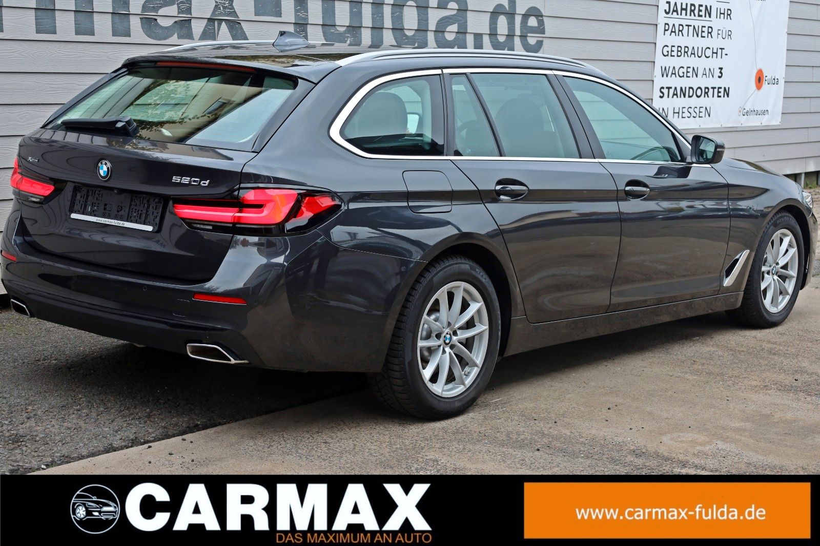 Fahrzeugabbildung BMW 520 d xDrive,Leder,Navi,LED,SH,Kamera,DAB,AHK