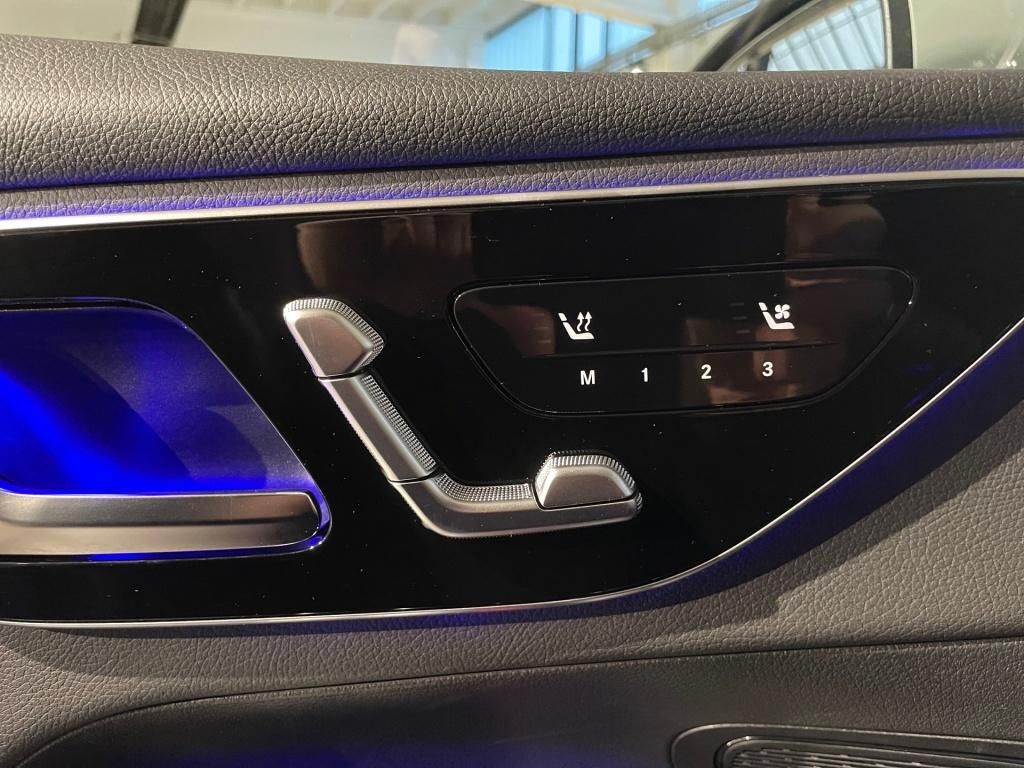 Fahrzeugabbildung Mercedes-Benz GLC 300 e 4M AHK ACC Pano Sitzklima 360° Massage