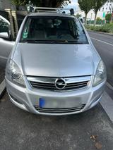 Opel Zafira Top gepflegt - Opel Zafira in Solingen