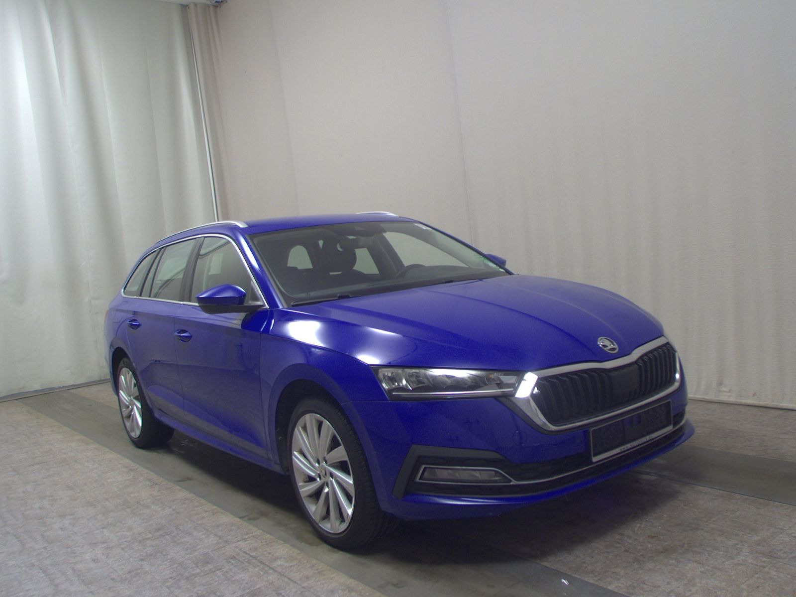Skoda Octavia Kombi 1.4 TSI iV Style Leder Navi DC LED imagem 3