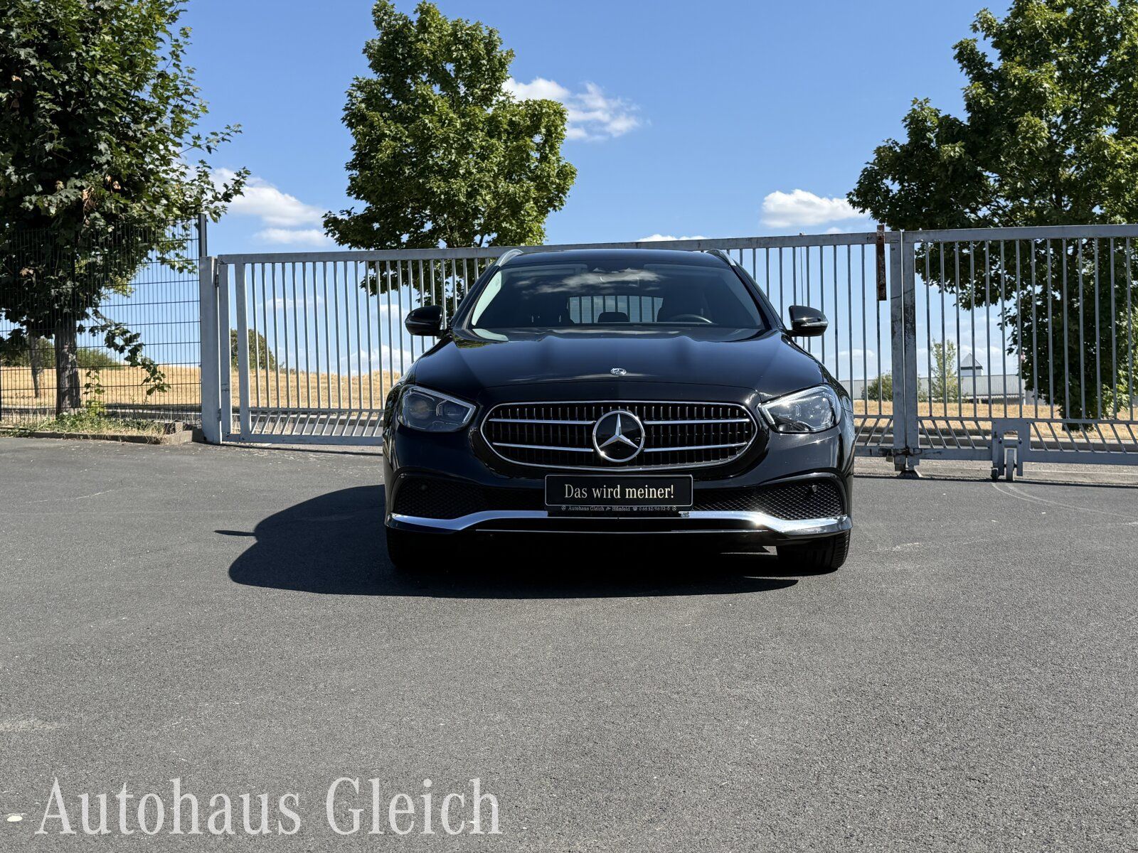 Fahrzeugabbildung Mercedes-Benz E 300 T de Avantgarde (EURO 6d) Distronic/Autom.