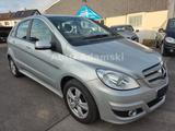 Mercedes-Benz B 200 Autotr 2.Hand P-Assist Klimaaut. 92tkm AHK - gebrauchte Mercedes-Benz B-Klasse aus dem Jahr 2009