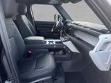 Land Rover Defender 110 D300 X-Dynamic SE - Land Rover Defender mit Diesel-Antrieb: Geländewagen, Automatik