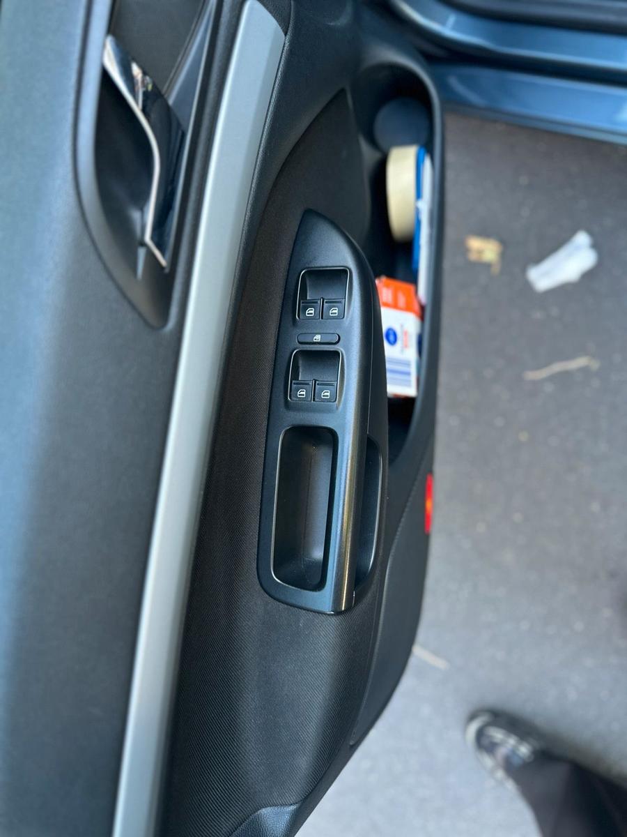 Skoda Octavia 2011 — photo 14