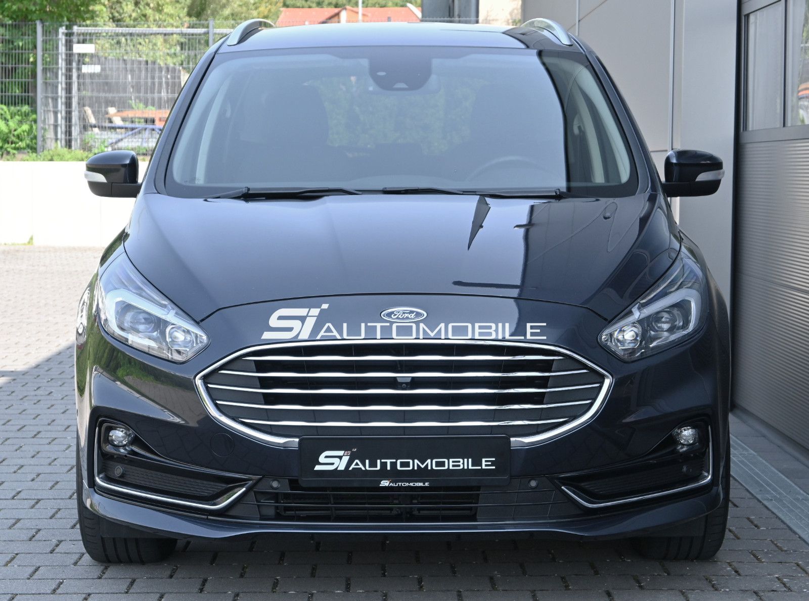 Fahrzeugabbildung Ford Galaxy 2.0 D Aut. Titanium °ACC°AHK°STANDHEIZUNG