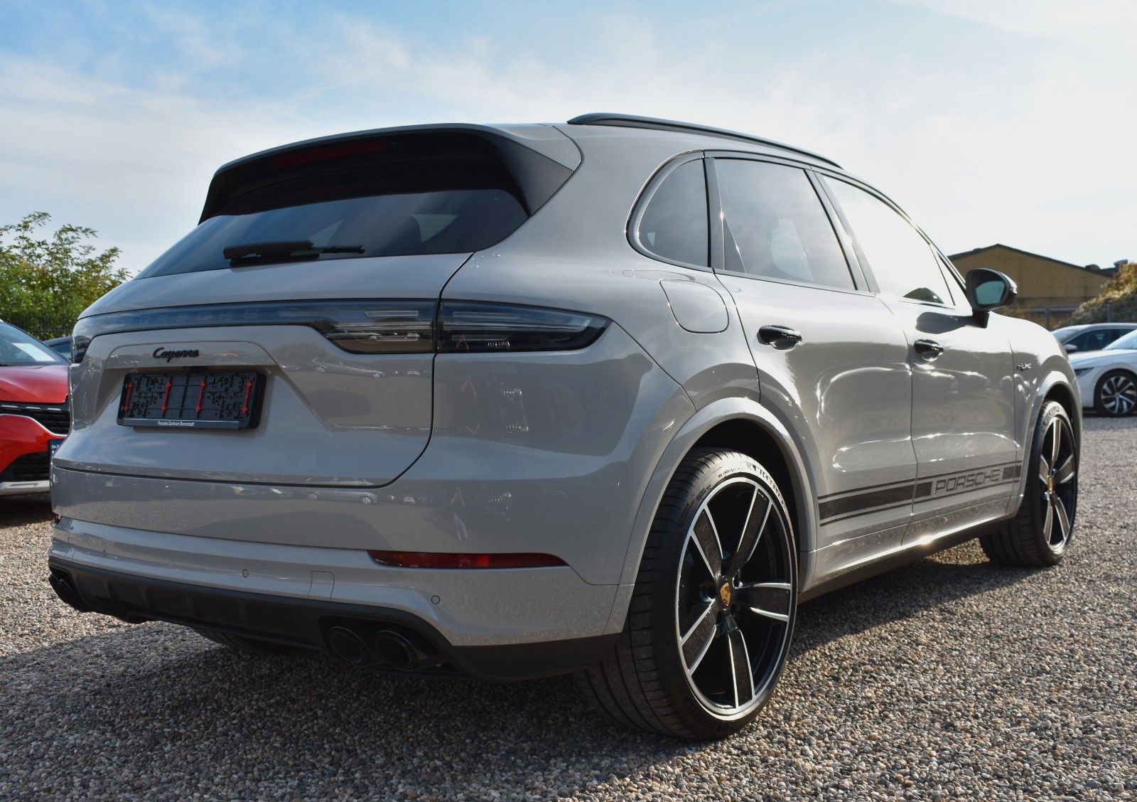 Porsche Cayenne E-Hybrid Platinum Edition imagem 3