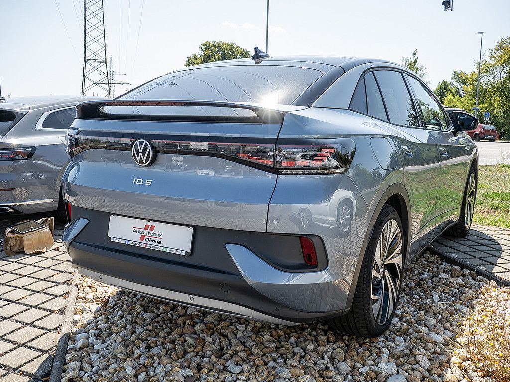 Volkswagen ID.5 Pro Performance NAVI ACC PANO MATRIX-LED imagem 3