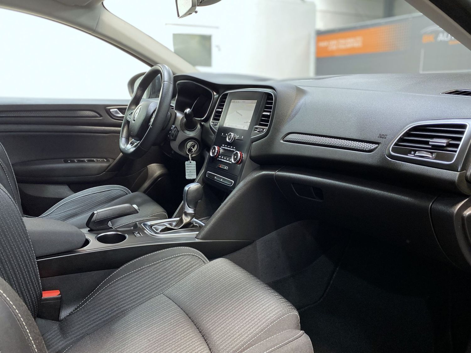 Fahrzeugabbildung Renault Megane Business Edition #Tempomat#PDC#AHK#Navi