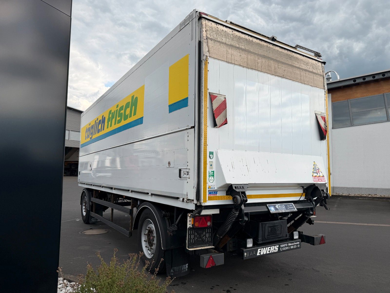 Fahrzeugabbildung Andere Ewers PRASQ18 Schwenkwand SAF LBW BÄR 2.500kg