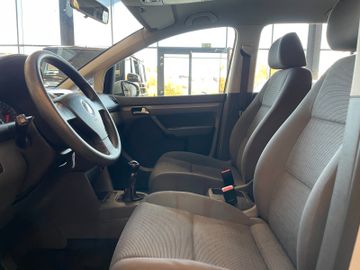 Volkswagen Touran Conceptline *KLIMA*TEMPOMAT*SZHZ*