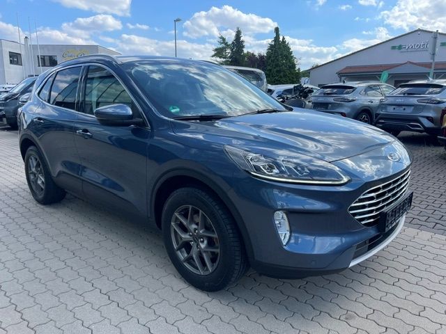 Fahrzeugabbildung Ford Kuga Titanium X elek Heckkl AHK abnehmbar LED
