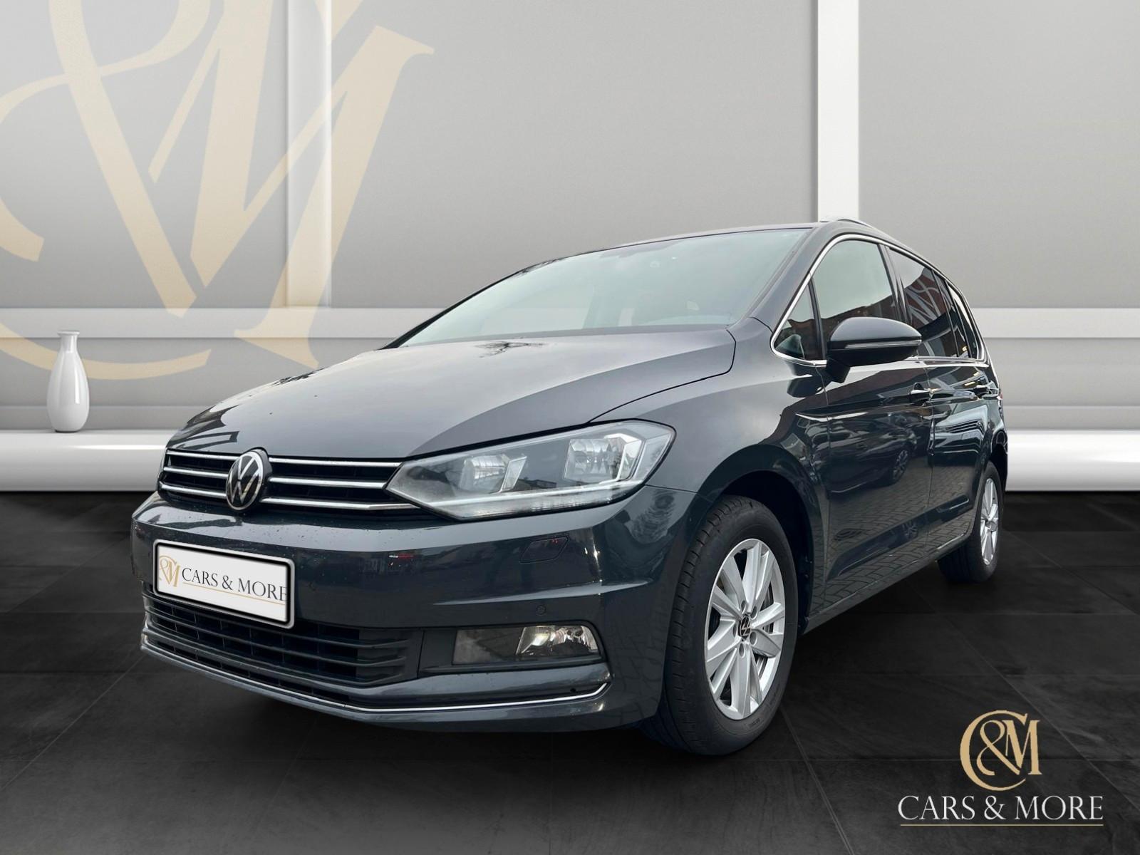 Volkswagen Touran Highline 7Sitze Navi CarPlay ACC SHZ LHZ