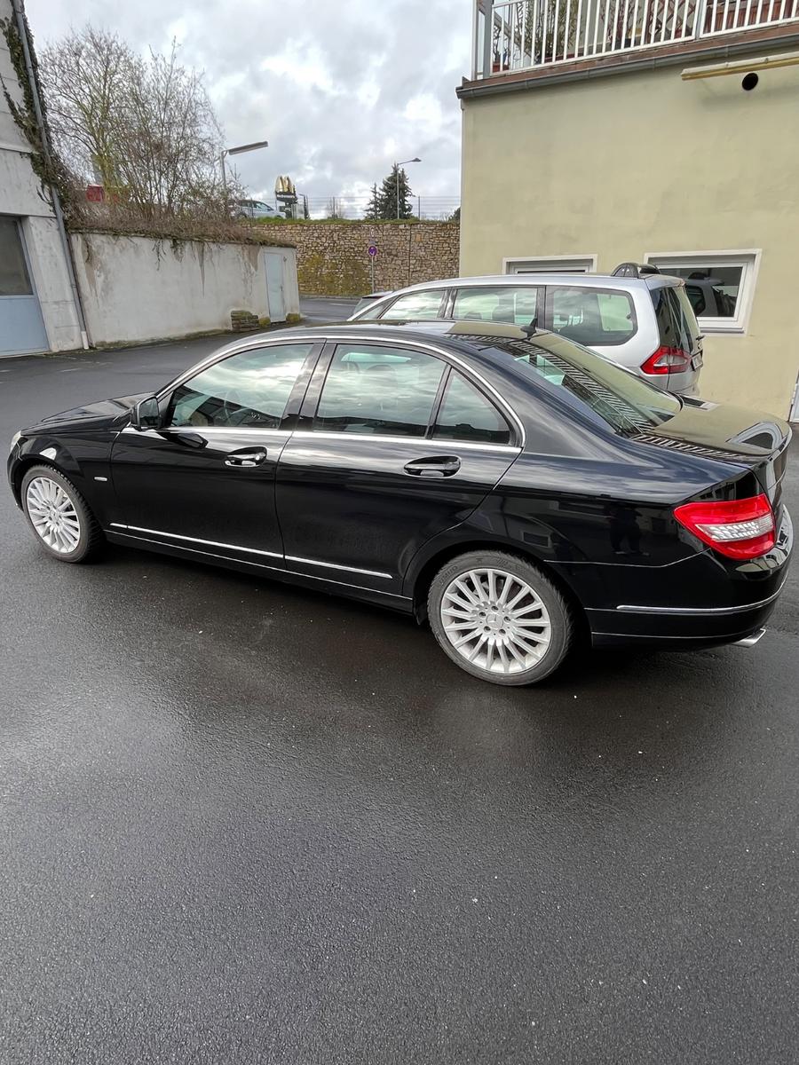 Mercedes-Benz C 280 Heckantrieb